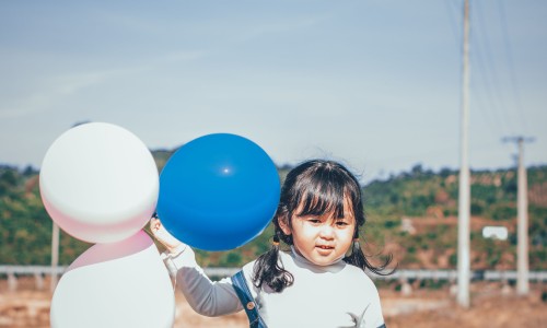 孕妇脸上长红色斑点专区_怀孕脸上红斑是怎么回事专区_孕妇脸部大片红斑网